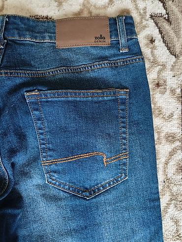 Kişi geyimləri: Zolla brendi. Kişilər üçün cins (jeans) denim şalvar. Yenidir — 7