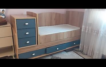 beshik: Uşaq çarpayısı və komodlu modul dəst - Material: ağac naxışlı — 2