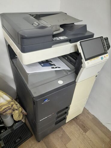 Рекламное оборудование: Продаются KONICA MINOLTA
bizhub c 224e