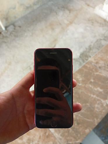 iphone 12 pro dubay: IPhone SE 2020, Qırmızı, Simsiz şarj — 8