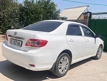 lada 9: Toyota Corolla: 2010 г., 1.6 л, Автомат, Бензин, Седан — 5