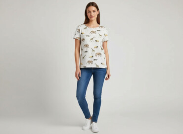 rzeczy do ubrania: House, Women`s T-shirt, size L