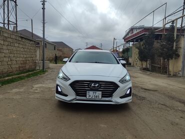 hunday i 30: Hyundai Sonata: 1.6 l | 2018 il Sedan