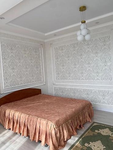 сдается квартира район восток 5: 📍Азия Молл 💰60,000 сом 🏢Сдаю 2 комнатную элитку, 72м2 Все удобства — 5