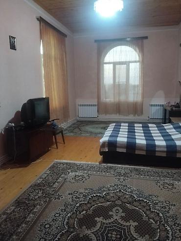 Həyət evləri və villaların satışı: 2 mərtəbəli geniş həyət evi BİLGƏH qəsəbəsində 12 sot torpağ sahəsində — 19