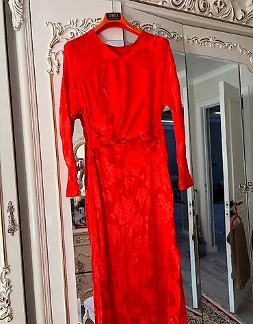 Вечерние платья: Вечерние платья, полная длина. 1) Черное платье:брала за 18000т отдам — 11