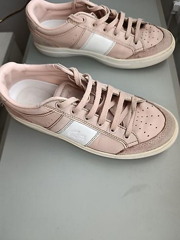 gucci sal: Lacoste patike u nеžno rozе boji sa belim bočnim detaljem i — 2