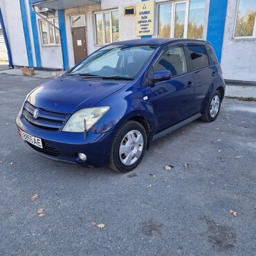 Toyota: Toyota ist: 2003 г., 1.3 л, Автомат, Бензин, Хэтчбэк