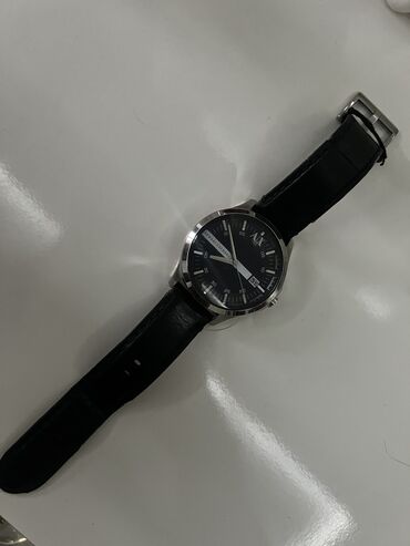 Qol saatları: Original armani exchange. Ishlekdi. Ideal veziyyetde, kojadi. Ter