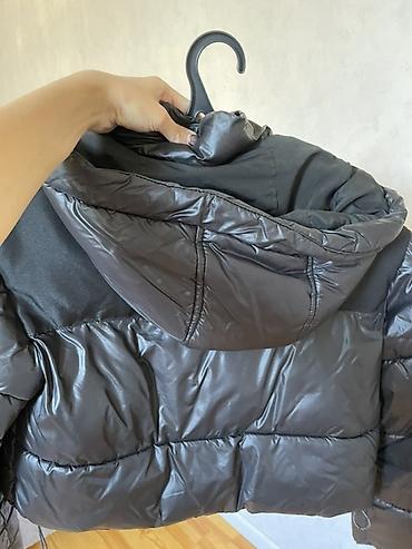 Kurtkalar: Puxovik kurtka, Bershka, S — 2