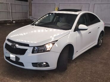 Chevrolet Cruze: 1.4 l | 2011 il 322000 km Sedan