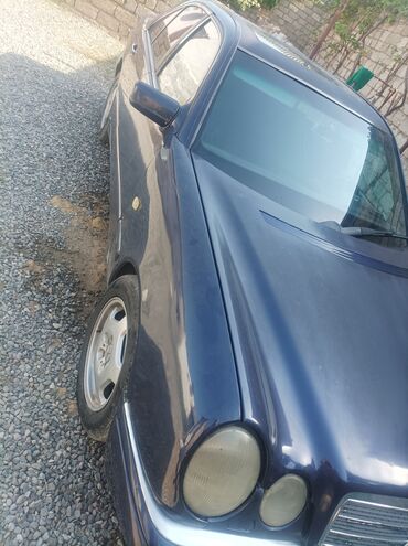 купить чехлы для сидений автомобиля: Mercedes-Benz E-Class: 2.3 l | 1996 il Sedan