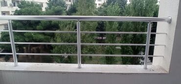 Pilləkən məhəccərləri: Şəkillərdə müxtəlif layihələr və tərtibat nümunələri göstərilib — 13