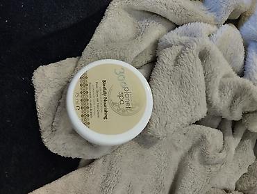 Šminka: - Avon parfemi kreme za ruke i telo kupka za telo mleko za telo maske — 11