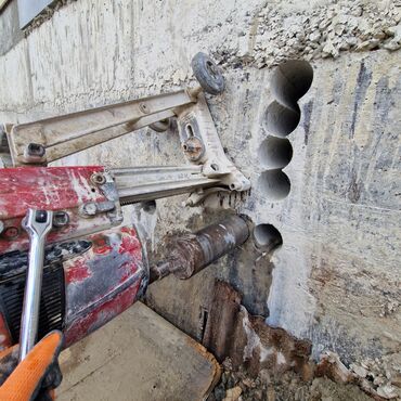 Beton işləri: #Betonkesme #betondeşmə Beton kubik kərpic - dən kəsim deşim — 5