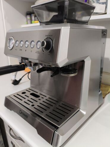 телефон часы с сим картой: Кофеварка, кофемашина, Новый, Бесплатная доставка