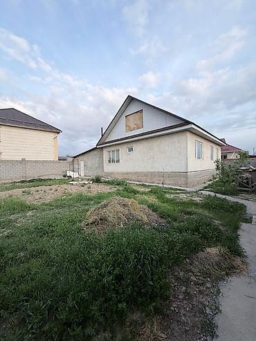 Продажа коттеджей и домов: 🏙️ Продаётся: дом (4 комнаты) — 80 м² (участок 5 соток) 📍 Локация — 8