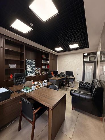 Продажа офисов: Продажа офисов 178 м², С ремонтом, Бизнес центр, 5 этаж — 1