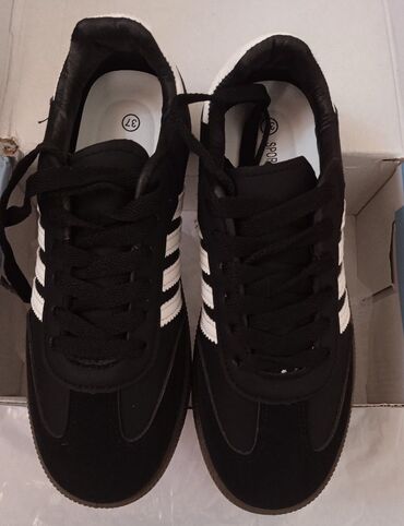 спортивная обувь на заказ: Кроссовки, 37, Adidas, Новый, цвет - Черный, Платная доставка