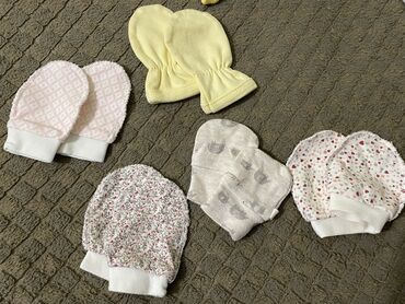 Dəstlər: Uşaq dəsti, Uniseks, 3 - 6 ay — 8