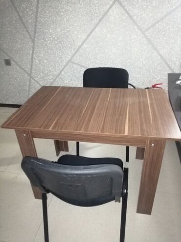 Sifarişlə masa və oturacaq dəstləri: Kvadrat masa, Mətbəx üçün, Qonaq otağı üçün, Dəhliz üçün, 4 nəfər, Açılmayan, Ukrayna, 3 il zəmanət — 14