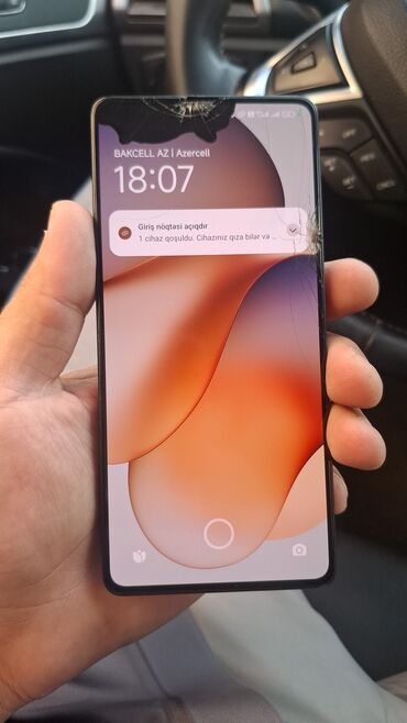 Redmi: Redmi Note 13 Pro+, 256 GB, rəng - Qara, Qırıq