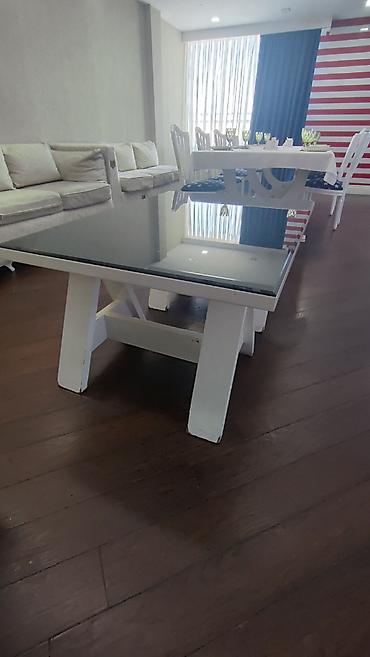 ofis stollari: Şüşə üstlü masa dəstləri Qonaq otağı, salon, istirahət zonası, lobi — 5
