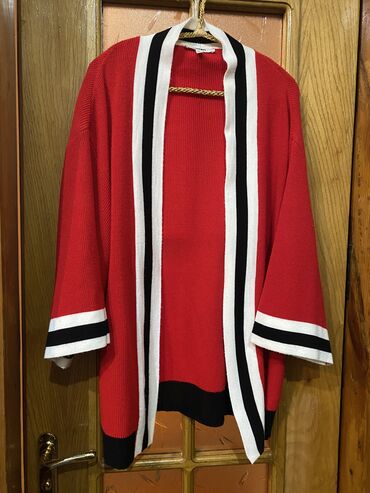 adidas jaket: Женский свитер M (EU 38), цвет - Красный
