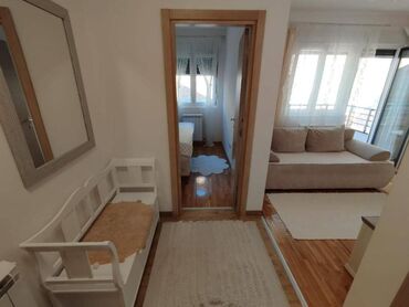 Dugoročni najam stanova: 2 sobe — 6