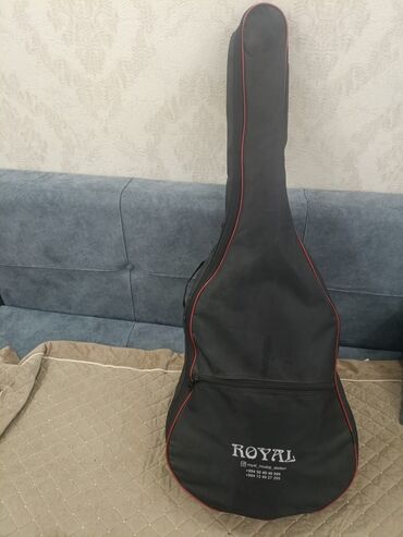 Пианино: Washburn elektro-klasik gitara + “Royal” yumşaq çanta - Korpus: kəsim