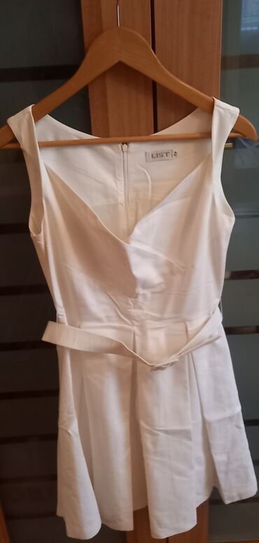 Ziyafət donları: Donlar ve ikinci el paltarlar. razilasma yolu ile -da lalafo.az — 5 Ziyafət donları: Donlar ve ikinci el paltarlar. razilasma yolu ile — 5