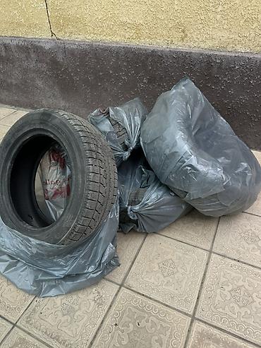 стратер: Комплект зимних шин 205/60 R16 от Honda Edix. Б/у, состояние на фото — 3