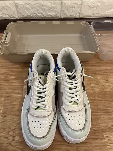 nike hyperko: Nike, Ölçü: 37.5, rəng - Ağ, İşlənmiş — 4