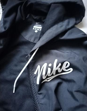 versace ranac: NIKE suskava jakna u velicini XS. Boja crna sa belim natpisom brenda — 3