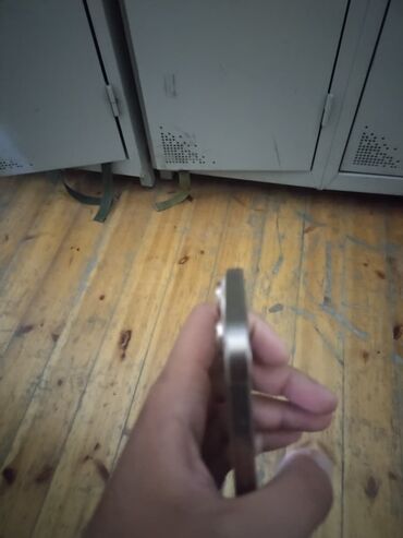 Apple iPhone: IPhone 16 Pro Max, 256 GB, Desert Titanium, Face ID — 11