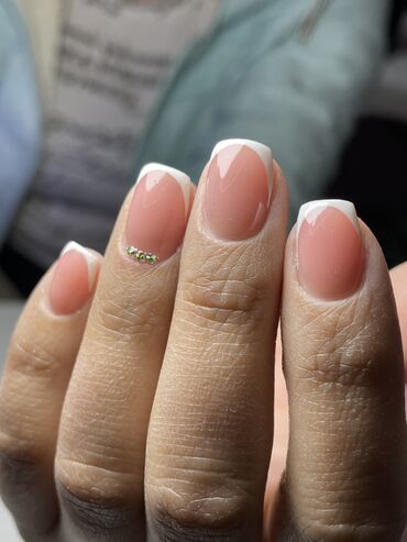 Маникюр, педикюр: Выравнивание, Гель лак, шеллак, Дизайн, Маникюр, Педикюр, Консультация — 3