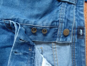 женские белые джинсы стрейч: Брюки S (EU 36), цвет - Голубой