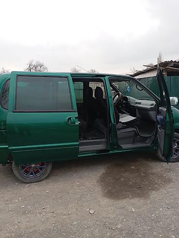 Nissan: Nissan Serena: 2000 г., 1.6 л, Механика, Бензин, Минивэн — 9