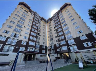 Продажа квартир: 3 комнаты, 85 м², 4 этаж — 23