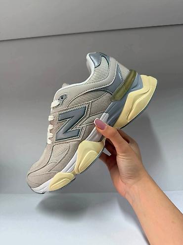 nike shox roze: 36-46 za samo 4000 din — 5