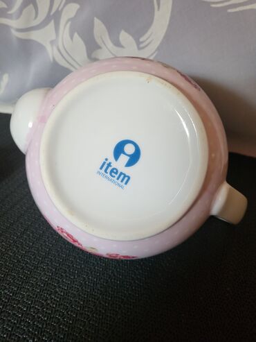 Čajnici: Bokal nov,vintaz porcelanski. Nov bokal. Visina. 12cm na lalafo.rs — 11 Čajnici: Bokal nov,vintaz porcelanski. Nov bokal. Visina. 12cm — 11