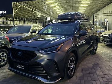 Toyota Highlander: 2021 г., 0.5 л, Автомат, Гибрид, Внедорожник