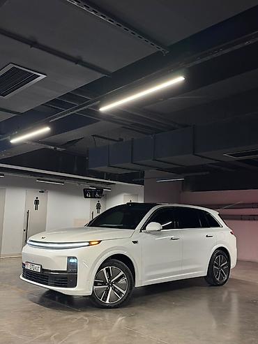 Lixiang: Lixiang L7: 2024 г., 1.5 л, Автомат, Электромобиль, Кроссовер — 3