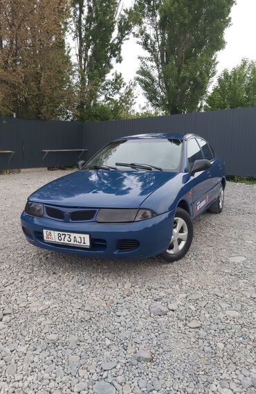 mitsubishi space: Mitsubishi Carisma: 1999 г., 1.6 л, Механика, Бензин, Седан