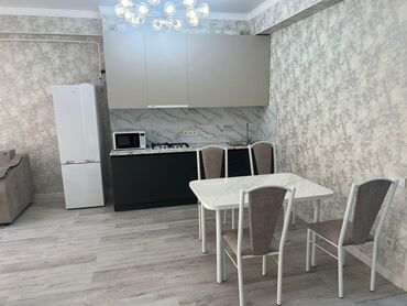 1 комнатная квартира без ремонта: 2 бөлмө, Менчик ээси, Чогуу жашоосу жок, Толугу менен эмереги бар