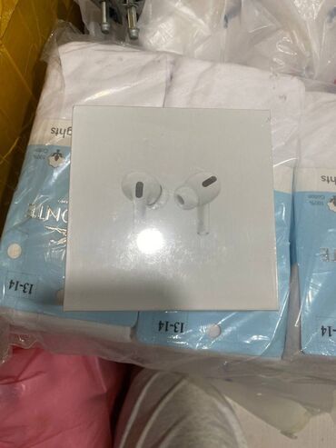 ipod classic наушники: Беспроводные наушники Apple AirPods Pro в белом цвете, представленные