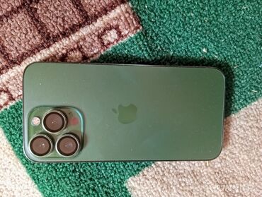 фото на стекле: IPhone 13 Pro Max, Alpine Green