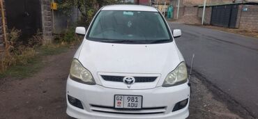 Toyota: Toyota Ipsum: 2004 г., 2.4 л, Автомат, Газ, Вэн/Минивэн