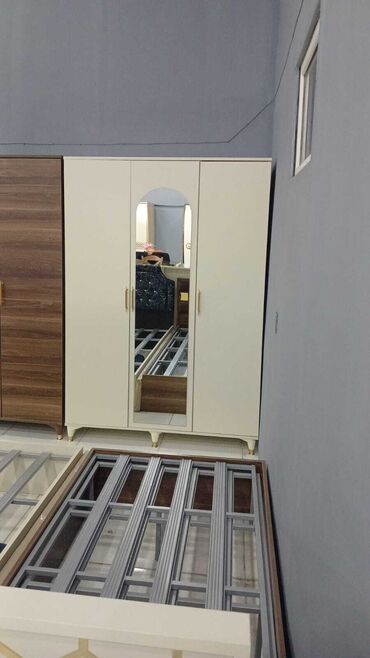 Dolablar: Yeni, Açılan, 3 qapılı Düz dolab, Qarderob, paltar dolabı, Azərbaycan