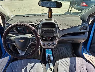 200: Chevrolet Spark: 2016 г., 0.1 л, Вариатор, Бензин, Хэтчбэк — 6